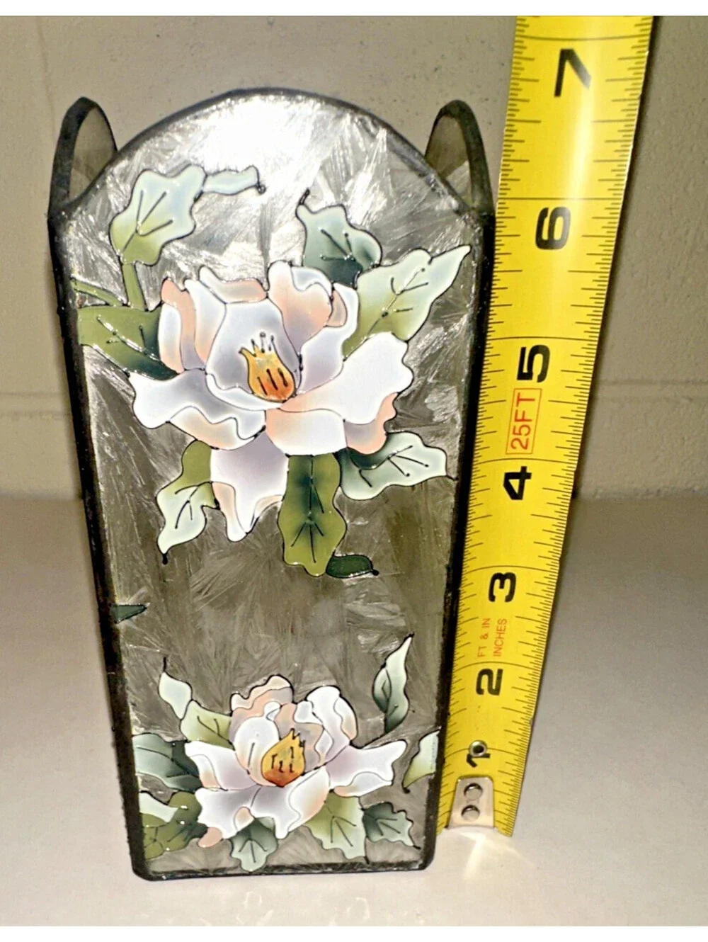 Tiffany Style Victorian Lamp Shade Candle Cover Stained Glass Magnolia Flowers